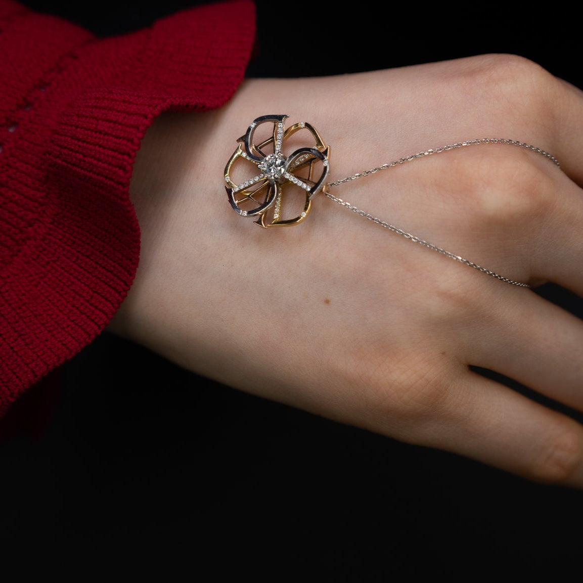 18金 3カラーゴールド ダイヤモンド フラワーネックレス 0.3ct VSクラス | ADAMAS